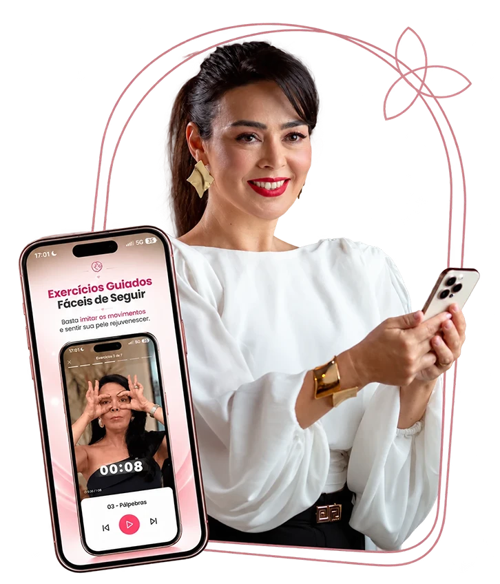Aline Senatore com mockup do App Xô Rugas